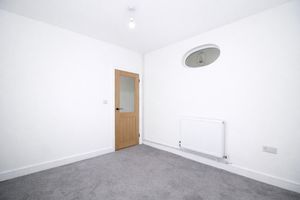 Lounge- click for photo gallery